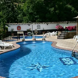 https://alojamientos-rurales-benarum.es-andalucia.com