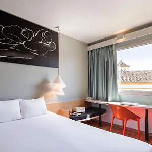 Szálloda Ibis Sevilla