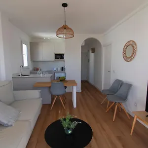 https://apartamentos-es-salobrar.balearic-islands.net