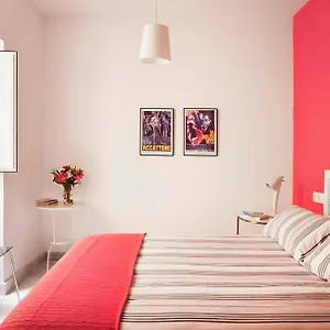 https://apartamentos-mariscal.es-andalucia.com