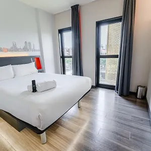 Ξενοδοχείο Easyhotel Barcelona Fira **